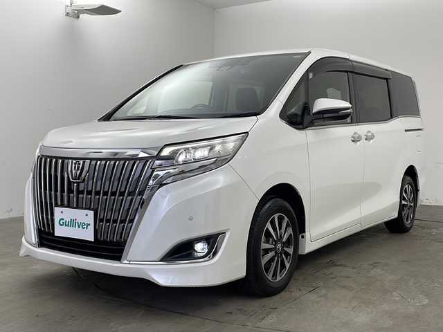 トヨタ エスクァイア Gi 兵庫県 2018(平30)年 3.9万km ホワイトパールクリスタルシャイン ・ワンオーナー車/・ALPINE9型ナビ/BT/CD/DVD/SD/USB/TV/・バックカメラ/・トヨタセーフティセンス/・プリクラッシュセーフティ/・レーンディバーチャーアラート/・オートマチックハイビーム/・先行車発進告知機能/・クルーズコントロール/・横滑り防止装置/・クリアランスソナー/・アイドリングストップ/・両側パワースライドドア/・ステアリングスイッチ/・ビルトインETC/・純正フロアマット/・MTモード付AT/・LEDヘッドライト/・LEDフォグランプ/・純正15インチアルミホイール/・前後ドライブレコーダー/・ビルトインETC/・スマートキー/・取扱説明書/・保証書