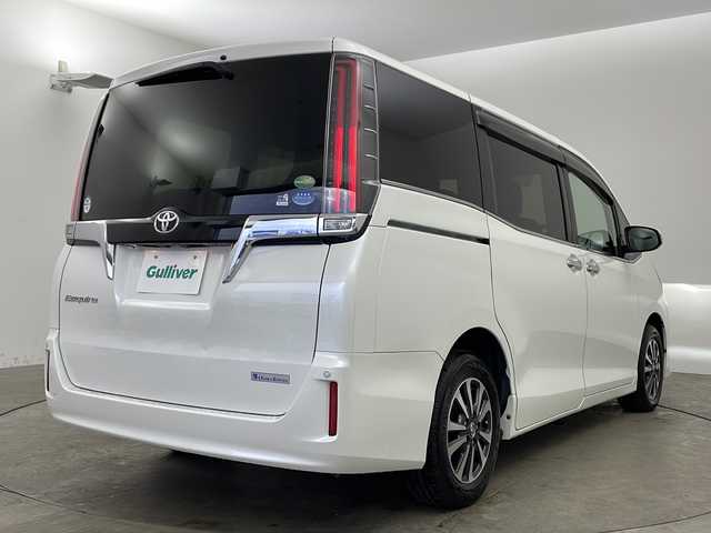トヨタ エスクァイア Gi 兵庫県 2018(平30)年 3.9万km ホワイトパールクリスタルシャイン ・ワンオーナー車/・ALPINE9型ナビ/BT/CD/DVD/SD/USB/TV/・バックカメラ/・トヨタセーフティセンス/・プリクラッシュセーフティ/・レーンディバーチャーアラート/・オートマチックハイビーム/・先行車発進告知機能/・クルーズコントロール/・横滑り防止装置/・クリアランスソナー/・アイドリングストップ/・両側パワースライドドア/・ステアリングスイッチ/・ビルトインETC/・純正フロアマット/・MTモード付AT/・LEDヘッドライト/・LEDフォグランプ/・純正15インチアルミホイール/・前後ドライブレコーダー/・ビルトインETC/・スマートキー/・取扱説明書/・保証書