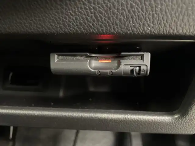 日産 デイズ ルークス ハイウェイスターX 埼玉県 2017(平29)年 4.4万km ブラック 純正ナビ/アラウンドビューモニター/ドライブレコーダー/ETC/衝突被害軽減ブレーキ/オートマティックハイビーム/LEDライト/純正フロアマット/サーキュレーター/サンバイザー/片側パワースライドドア/プッシュスタート