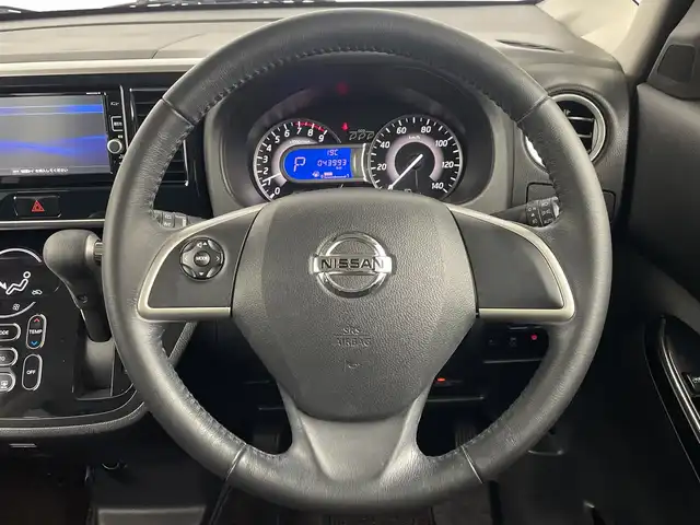 日産 デイズ ルークス ハイウェイスターX 埼玉県 2017(平29)年 4.4万km ブラック 純正ナビ/アラウンドビューモニター/ドライブレコーダー/ETC/衝突被害軽減ブレーキ/オートマティックハイビーム/LEDライト/純正フロアマット/サーキュレーター/サンバイザー/片側パワースライドドア/プッシュスタート