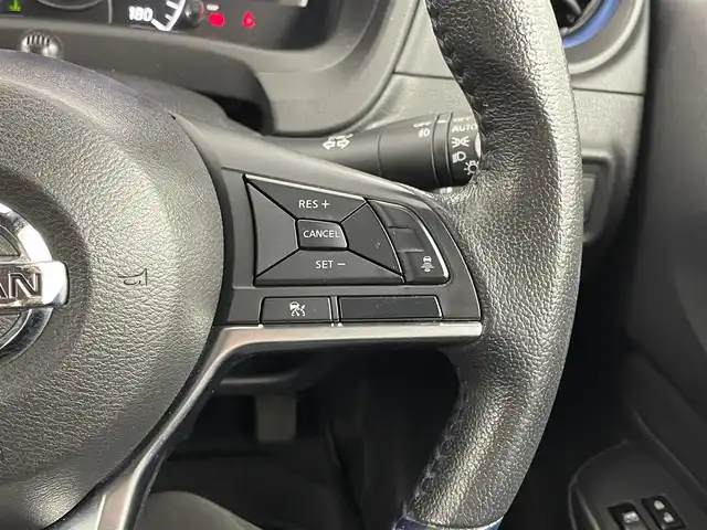 日産 ノート e-パワーオーテック スポーツスペック 福岡県 2019(令1)年 6.1万km オーロラフレアブルーパール 純正ナビ（フルセグＴＶ）　/全方位カメラ　/ＥＴＣ　/インテリジェントルームミラー　/ＡＣＣ　/コーナーセンサー　/エマージェンシーブレーキ　/レーンキープ　/アイドリングストップ　/ＬＥＤ　/サマータイヤ４本積み込み