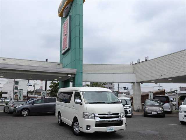トヨタ ハイエース GL ロング 神奈川県 2020(令2)年 0.8万km パール 純正フリップダウンモニター/片側パワースライドドア/ビルトイETC/ドラレコ（前後）/純正フロアマット/フルセグTV/バックカメラ/イージークロザーバックドア/オプティトロンメーター/プライバシーガラス/アクセサリーコンセント