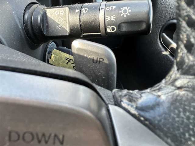 マツダ デミオ SPORT 岡山県 2009(平21)年 6.9万km ラディアントエボニーマイカ ＭＴモード付ＡＴパドルシフト／盗難防止装置／フルフラットシート／ＡＡＣ／ナビでＤＶＤ再生可能／Ｂｌｕｅｔｏｏｔｈ接続／パワーステアリング／パワーウィンドウ