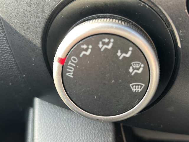 マツダ デミオ SPORT 岡山県 2009(平21)年 6.9万km ラディアントエボニーマイカ ＭＴモード付ＡＴパドルシフト／盗難防止装置／フルフラットシート／ＡＡＣ／ナビでＤＶＤ再生可能／Ｂｌｕｅｔｏｏｔｈ接続／パワーステアリング／パワーウィンドウ