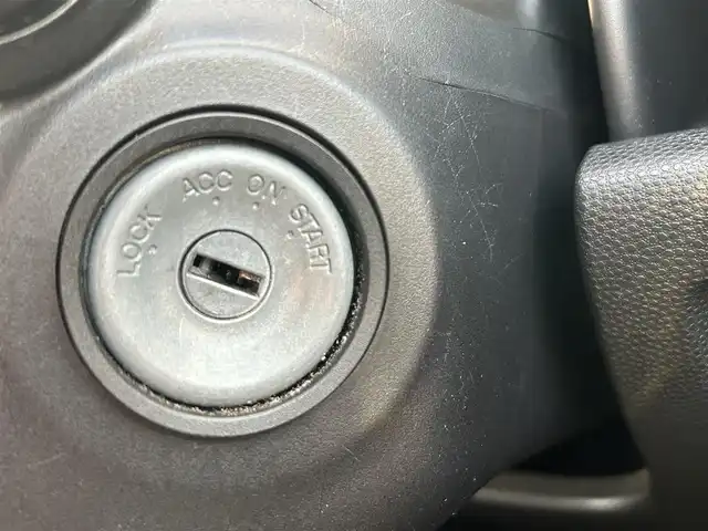 マツダ デミオ SPORT 岡山県 2009(平21)年 6.9万km ラディアントエボニーマイカ ＭＴモード付ＡＴパドルシフト／盗難防止装置／フルフラットシート／ＡＡＣ／ナビでＤＶＤ再生可能／Ｂｌｕｅｔｏｏｔｈ接続／パワーステアリング／パワーウィンドウ