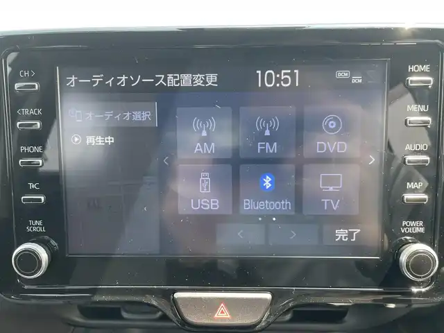 トヨタ ヤリスクロス ハイブリッド Z 熊本県 2021(令3)年 9.2万km ブラックマイカ/ベージュ 2トーン ワンオーナー/純正ディスプレイオーディオ/・AM/FM/BT/・アップルカープレイ／アンドロイドオート/・フルセグTV/・ナビキット/全周囲カメラ/トヨタセーフティセンス/・レーントレーシングアシスト/・プリクラッシュセーフティ/・ブラインドスポットモニター/・クリアランスソナー/・リアクロストラフィックアラート/・パーキングサポートブレーキ/・ロードサインアシスト/・オートマチックハイビーム/先行車発進お知らせ機能/前後ドライブレコーダー/D席パワーシート/・D/N席シートヒーター/電動リアゲート/オートライト/・ヘッドライトレベライザー/・LEDヘッドライト/ドアバイザー/革巻きステアリング/・ステアリングリモコン/電動格納ミラー/・ウィンカーミラー/電動パーキングブレーキ/・ブレーキホールドスイッチ/EVMODE/DRIVEMODE/純正アルミホイール/純正フロアマット/スマートキー/・スペアキー