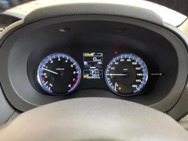 スバル レヴォーグ 1．6GT－S アイサイト 岩手県 2014(平26)年 2.3万km クリスタルホワイトP ワンオーナー/４WD/ターボ/メーカーオプション本革シート/ビルシュタインダンパー/アイサイトVer.3/プリクラッシュブレーキ/全車速追従機能付きクルーズコントロール/アクティブレーンキープ/AT誤発進抑制機能/横滑り防止装置/アイドリングストップ/パドルシフト/パワーシート/シートヒーター/純正ナビ/（CD/DVD/フルセグ/SD/USB）/ステアリングスイッチ/バックカメラ/ETC/LEDヘッドライト/LEDアクセサリーライナー/フロント・リヤフォグランプ/純正18インチアルミホイール