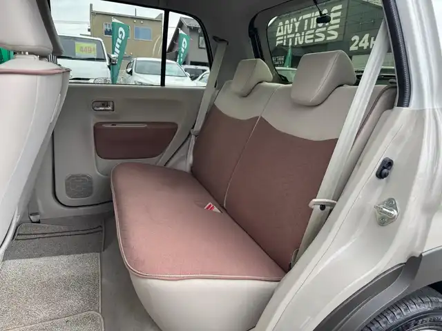 スズキ ラパン X 滋賀県 2024(令6)年 0.9万km フォーンベージュメタリック/ソフトベージュ 2トーン ワンオーナー/純正フルセグナビ/　フルセグ Bluetooth CD  DVD  SD FM AM/バックカメラ/デュアルカメラブレーキサポート/誤発進抑制機能/後退時ブレーキサポート/後方誤発進抑制機能/リヤパーキングセンサー/車線逸脱警報機能/ふらつき警報機能/先行車発進お知らせ機能/ハイビームアシスト/標識認識機能/ハイビームアシスト/純正ドライブレコーダー前後/純正LEDヘッドライト/純正14インチアルミ/純正フロアマット/ETC/スマートキー×2/プッシュスタート/