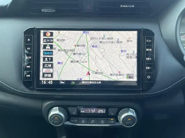 日産 キックス X 神奈川県 2022(令4)年 0.4万km 青Ⅱ 純正メモリナビ/(フルセグ/Bluetooth/SD/DVD/USB)/アラウンドビューモニター/プロパイロット/レーダークルーズコントロール/前方ドライブレコーダー/ビルトインETC/インテリジェントエマージェンシーブレーキ/デジタルインナーミラー/前席シートヒーター/ステアリングヒーター/電動パーキングブレーキ/オートブレーキホールド/純正フロアマット/横滑り防止装置/取扱説明書/保証書/スペアキー×1