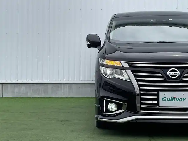日産 エルグランド 250HWS S アーバンクロム 香川県 2020(令2)年 4.5万km ファントムブラック 登録時走行距離：44493km/メーカー純正ナビ/　CD DVD フルセグTV/全方位カメラ/ドライブレコーダー/ビルトインETC/両側パワースライドドア/エマージェンシーブレーキ/レーンキープアシスト/レーダークルーズコントロール/クリアランスソナー/MTモード付AT/横滑り防止装置/オットマン/ロールサンシェード/プッシュスタート/スマートキー