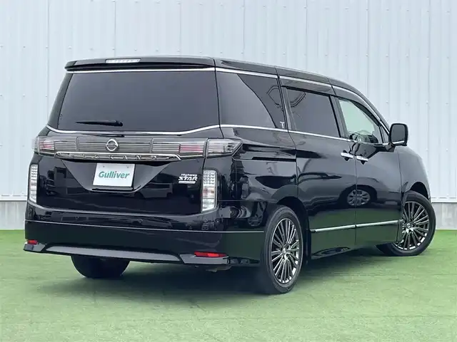 日産 エルグランド 250HWS S アーバンクロム 香川県 2020(令2)年 4.5万km ファントムブラック 登録時走行距離：44493km/メーカー純正ナビ/　CD DVD フルセグTV/全方位カメラ/ドライブレコーダー/ビルトインETC/両側パワースライドドア/エマージェンシーブレーキ/レーンキープアシスト/レーダークルーズコントロール/クリアランスソナー/MTモード付AT/横滑り防止装置/オットマン/ロールサンシェード/プッシュスタート/スマートキー