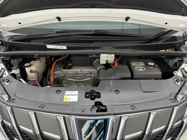 トヨタ アルファードハイブリット G Fパッケージ 三重県 2019(令1)年 11.2万km ホワイトパールクリスタルシャイン ハイブリッド/E-four（4WD）/MTモード付インパネCVT/純正 10インチナビ NSZN-Z68T/（AM/FM/CD/DVD/TV/SD/SDREC/Bluetooth）/バックガイドモニター/モデリスタエアロ（F/S/R下）/両側パワースライドドア/ドライブレコーダー 前後/ビルトイン ETC/Toyota Safety Sense/・プリクラッシュセーフティ/・レーントレーシングアシスト/・レーダークルコン（全車速追従機能付）/・アダプティブハイビームシステム/・インテリジェントクリアランスソナー（パーキングサポートブレーキ［静止物＆後方接近車］）/・【OP】ブラインドスポットモニター＆リヤクロストラフィックアラート/・ロードサインアシスト［RSA］/など/装備/・【OP】ツインムーンルーフ/・【OP】デジタルインナーミラー/・ベージュ本革シート/・AC100Vアクセサリーコンセント（1500W：5ヶ）/・シートヒーター＆ベンチレーション（D/N）/・ステアリングヒーター/・エグゼクティブパワーシート（D6way/N4way＆電動オットマン/2ndシート電動リクライニング・オットマン）/・両側パワースライドドア/・パワーバックドア/など