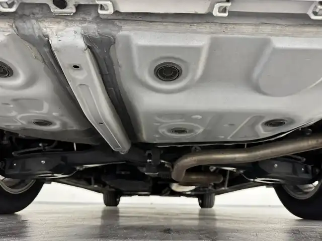 トヨタ アルファードハイブリット G Fパッケージ 三重県 2019(令1)年 11.2万km ホワイトパールクリスタルシャイン ハイブリッド/E-four（4WD）/MTモード付インパネCVT/純正 10インチナビ NSZN-Z68T/（AM/FM/CD/DVD/TV/SD/SDREC/Bluetooth）/バックガイドモニター/モデリスタエアロ（F/S/R下）/両側パワースライドドア/ドライブレコーダー 前後/ビルトイン ETC/Toyota Safety Sense/・プリクラッシュセーフティ/・レーントレーシングアシスト/・レーダークルコン（全車速追従機能付）/・アダプティブハイビームシステム/・インテリジェントクリアランスソナー（パーキングサポートブレーキ［静止物＆後方接近車］）/・【OP】ブラインドスポットモニター＆リヤクロストラフィックアラート/・ロードサインアシスト［RSA］/など/装備/・【OP】ツインムーンルーフ/・【OP】デジタルインナーミラー/・ベージュ本革シート/・AC100Vアクセサリーコンセント（1500W：5ヶ）/・シートヒーター＆ベンチレーション（D/N）/・ステアリングヒーター/・エグゼクティブパワーシート（D6way/N4way＆電動オットマン/2ndシート電動リクライニング・オットマン）/・両側パワースライドドア/・パワーバックドア/など