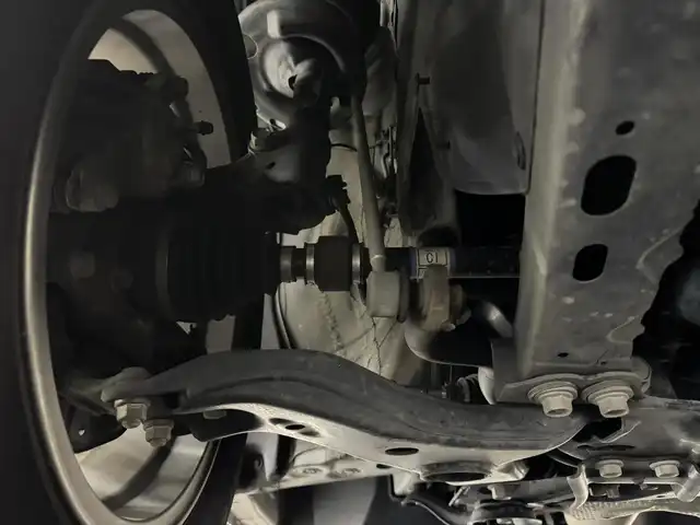トヨタ アルファードハイブリット G Fパッケージ 三重県 2019(令1)年 11.2万km ホワイトパールクリスタルシャイン ハイブリッド/E-four（4WD）/MTモード付インパネCVT/純正 10インチナビ NSZN-Z68T/（AM/FM/CD/DVD/TV/SD/SDREC/Bluetooth）/バックガイドモニター/モデリスタエアロ（F/S/R下）/両側パワースライドドア/ドライブレコーダー 前後/ビルトイン ETC/Toyota Safety Sense/・プリクラッシュセーフティ/・レーントレーシングアシスト/・レーダークルコン（全車速追従機能付）/・アダプティブハイビームシステム/・インテリジェントクリアランスソナー（パーキングサポートブレーキ［静止物＆後方接近車］）/・【OP】ブラインドスポットモニター＆リヤクロストラフィックアラート/・ロードサインアシスト［RSA］/など/装備/・【OP】ツインムーンルーフ/・【OP】デジタルインナーミラー/・ベージュ本革シート/・AC100Vアクセサリーコンセント（1500W：5ヶ）/・シートヒーター＆ベンチレーション（D/N）/・ステアリングヒーター/・エグゼクティブパワーシート（D6way/N4way＆電動オットマン/2ndシート電動リクライニング・オットマン）/・両側パワースライドドア/・パワーバックドア/など