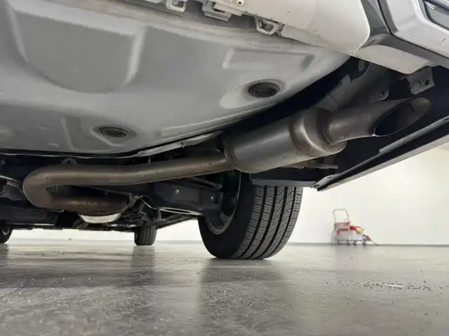 トヨタ アルファードハイブリット G Fパッケージ 三重県 2019(令1)年 11.2万km ホワイトパールクリスタルシャイン ハイブリッド/E-four（4WD）/MTモード付インパネCVT/純正 10インチナビ NSZN-Z68T/（AM/FM/CD/DVD/TV/SD/SDREC/Bluetooth）/バックガイドモニター/モデリスタエアロ（F/S/R下）/両側パワースライドドア/ドライブレコーダー 前後/ビルトイン ETC/Toyota Safety Sense/・プリクラッシュセーフティ/・レーントレーシングアシスト/・レーダークルコン（全車速追従機能付）/・アダプティブハイビームシステム/・インテリジェントクリアランスソナー（パーキングサポートブレーキ［静止物＆後方接近車］）/・【OP】ブラインドスポットモニター＆リヤクロストラフィックアラート/・ロードサインアシスト［RSA］/など/装備/・【OP】ツインムーンルーフ/・【OP】デジタルインナーミラー/・ベージュ本革シート/・AC100Vアクセサリーコンセント（1500W：5ヶ）/・シートヒーター＆ベンチレーション（D/N）/・ステアリングヒーター/・エグゼクティブパワーシート（D6way/N4way＆電動オットマン/2ndシート電動リクライニング・オットマン）/・両側パワースライドドア/・パワーバックドア/など