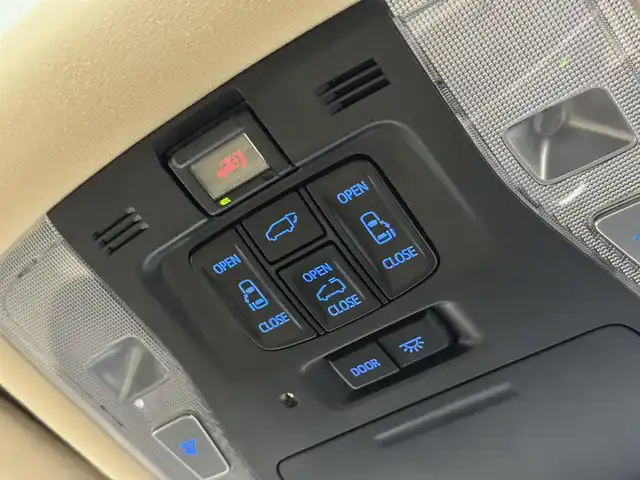 トヨタ アルファードハイブリット G Fパッケージ 三重県 2019(令1)年 11.2万km ホワイトパールクリスタルシャイン ハイブリッド/E-four（4WD）/MTモード付インパネCVT/純正 10インチナビ NSZN-Z68T/（AM/FM/CD/DVD/TV/SD/SDREC/Bluetooth）/バックガイドモニター/モデリスタエアロ（F/S/R下）/両側パワースライドドア/ドライブレコーダー 前後/ビルトイン ETC/Toyota Safety Sense/・プリクラッシュセーフティ/・レーントレーシングアシスト/・レーダークルコン（全車速追従機能付）/・アダプティブハイビームシステム/・インテリジェントクリアランスソナー（パーキングサポートブレーキ［静止物＆後方接近車］）/・【OP】ブラインドスポットモニター＆リヤクロストラフィックアラート/・ロードサインアシスト［RSA］/など/装備/・【OP】ツインムーンルーフ/・【OP】デジタルインナーミラー/・ベージュ本革シート/・AC100Vアクセサリーコンセント（1500W：5ヶ）/・シートヒーター＆ベンチレーション（D/N）/・ステアリングヒーター/・エグゼクティブパワーシート（D6way/N4way＆電動オットマン/2ndシート電動リクライニング・オットマン）/・両側パワースライドドア/・パワーバックドア/など