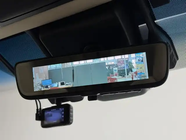 トヨタ アルファードハイブリット G Fパッケージ 三重県 2019(令1)年 11.2万km ホワイトパールクリスタルシャイン ハイブリッド/E-four（4WD）/MTモード付インパネCVT/純正 10インチナビ NSZN-Z68T/（AM/FM/CD/DVD/TV/SD/SDREC/Bluetooth）/バックガイドモニター/モデリスタエアロ（F/S/R下）/両側パワースライドドア/ドライブレコーダー 前後/ビルトイン ETC/Toyota Safety Sense/・プリクラッシュセーフティ/・レーントレーシングアシスト/・レーダークルコン（全車速追従機能付）/・アダプティブハイビームシステム/・インテリジェントクリアランスソナー（パーキングサポートブレーキ［静止物＆後方接近車］）/・【OP】ブラインドスポットモニター＆リヤクロストラフィックアラート/・ロードサインアシスト［RSA］/など/装備/・【OP】ツインムーンルーフ/・【OP】デジタルインナーミラー/・ベージュ本革シート/・AC100Vアクセサリーコンセント（1500W：5ヶ）/・シートヒーター＆ベンチレーション（D/N）/・ステアリングヒーター/・エグゼクティブパワーシート（D6way/N4way＆電動オットマン/2ndシート電動リクライニング・オットマン）/・両側パワースライドドア/・パワーバックドア/など