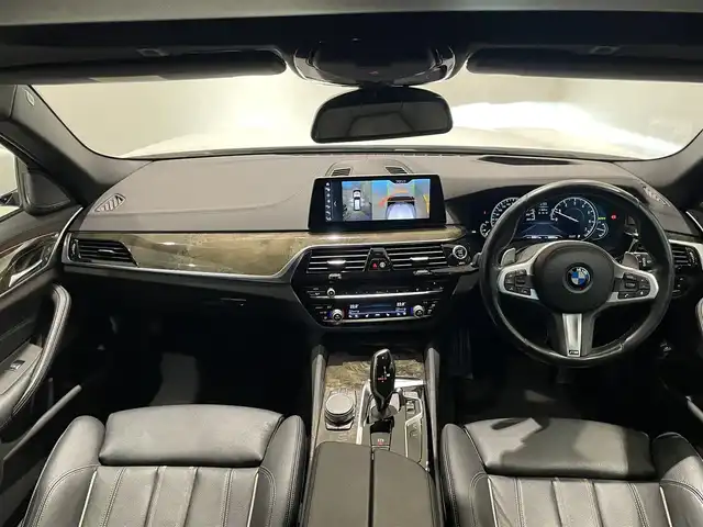 ＢＭＷ ５３０ｉ ツーリング Mスポーツ 愛知県 2018(平30)年 5.3万km アルピンホワイトⅢ サンルーフ　/レザーＰＫＧ　/ＨＵＤ　/ｈ／ｋサウンド　/シートヒーター　/純正ナビ　/Ｂｌｕｅｔｏｏｔｈ　/３６０度カメラ　/フルセグＴＶ　/ACC/ＬＫＡ　/ＢＳＭ　/ミラー型ＥＴＣ　/パワーバックドア　/ＬＥＤヘッドライト/アイドリングストップ