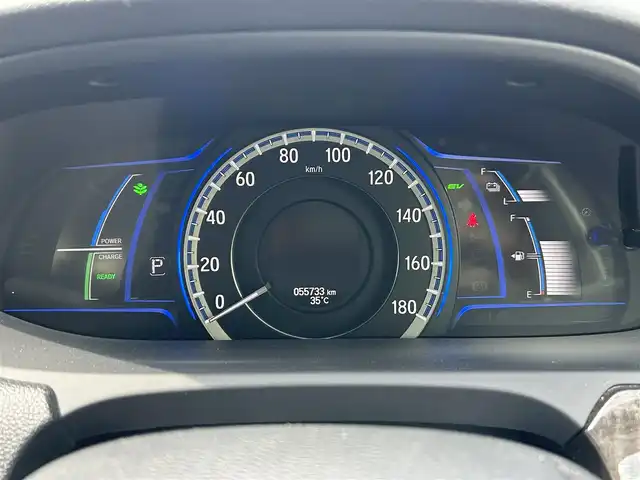 ホンダ アコード ハイブリッド EX 滋賀県 2013(平25)年 5.6万km ホワイトオーキッドパール ガソリン（ハイブリッド）/2WD(FF)/CVT/純正メーカーナビ/(AM/FM/CD/DVD/iPod/AUX/USB/Bluetooth/HDD/ワンセグ)/バックカメラ/ビルトインETC/GPSレーダー/プリクラッシュブレーキアシスト	/レーンキープアシスト	/レーダークルーズコントロール/黒革シート/メモリーシート/運転席・助手席シートヒーター/革巻きステアリング/ステアリングスイッチ/オートライト/LEDヘッドライト/フロントフォグ/フルオートエアコン/プッシュスタート/純正フロアマット/ドアバイザー/電格ウインカーミラー