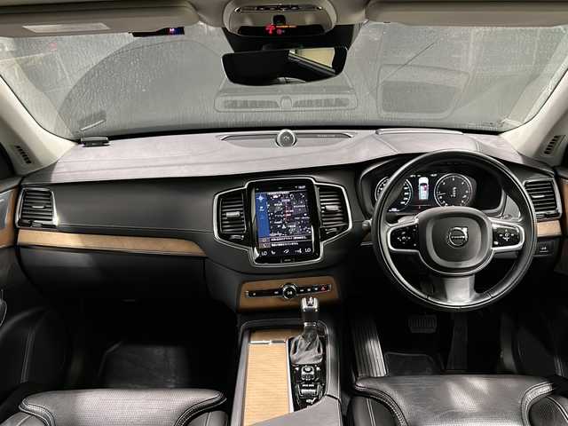 ボルボ ＸＣ９０ D5 AWD インスクリプション 福島県 2019(令1)年 5.5万km オニキスブラックP パノラマサンルーフ/Bowers&Wilkinsサウンド/エアーサスペンション/ヘッドアップディスプレイ/Citysafety/アダプティブクルーズコントロール/ブラインドスポットモニター/レーンキーピングエイド/フル・アクティブ・ハイビーム/パーフォレーテッド・ファインナッパレザー(ブラック)/全席シートヒーター/前席ベンチレーション/前席メモリ付パワーシート/パワーリアゲート/フットオープナー/純正HDDナビ(BT/USB/CD)/AppleCarPlay/360°カメラ/バックカメラ/自動駐車/発進付き/パークアシスト/前後ドライブレコーダー/ETC付/取扱説明書/保証書/スペアキー