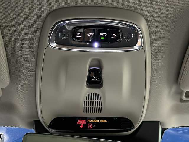 ボルボ ＸＣ９０ D5 AWD インスクリプション 福島県 2019(令1)年 5.5万km オニキスブラックP パノラマサンルーフ/Bowers&Wilkinsサウンド/エアーサスペンション/ヘッドアップディスプレイ/Citysafety/アダプティブクルーズコントロール/ブラインドスポットモニター/レーンキーピングエイド/フル・アクティブ・ハイビーム/パーフォレーテッド・ファインナッパレザー(ブラック)/全席シートヒーター/前席ベンチレーション/前席メモリ付パワーシート/パワーリアゲート/フットオープナー/純正HDDナビ(BT/USB/CD)/AppleCarPlay/360°カメラ/バックカメラ/自動駐車/発進付き/パークアシスト/前後ドライブレコーダー/ETC付/取扱説明書/保証書/スペアキー