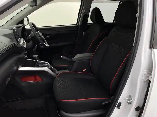 トヨタ ライズ Z 新潟県 2020(令2)年 5.5万km シャイニングホワイトパール ワンオーナー/４WD/衝突被害軽減ブレーキ/レーンキープアシスト/モデリスタエアロ/純正9インチディスプレイオーディオ/　（フルセグTV/BT/USB/iPod/AM/FM）/バックカメラ/レーダークルーズコントロール/LEDオートライト/シートヒーター/純正17インチアルミホイール/ステアリングスイッチ/アイドリングストップ/USBポート/スマートキー/ビルトインETC
