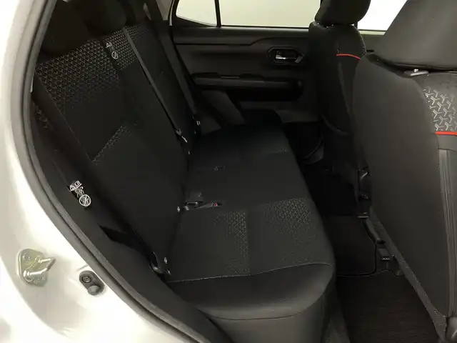 トヨタ ライズ Z 新潟県 2020(令2)年 5.5万km シャイニングホワイトパール ワンオーナー/４WD/衝突被害軽減ブレーキ/レーンキープアシスト/モデリスタエアロ/純正9インチディスプレイオーディオ/　（フルセグTV/BT/USB/iPod/AM/FM）/バックカメラ/レーダークルーズコントロール/LEDオートライト/シートヒーター/純正17インチアルミホイール/ステアリングスイッチ/アイドリングストップ/USBポート/スマートキー/ビルトインETC