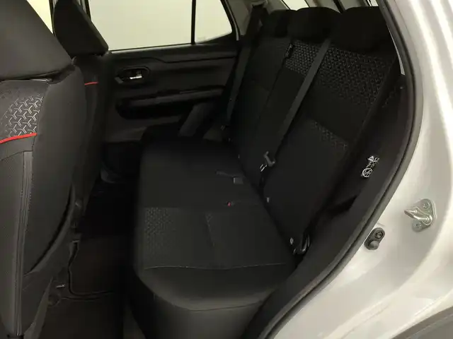 トヨタ ライズ Z 新潟県 2020(令2)年 5.5万km シャイニングホワイトパール ワンオーナー/４WD/衝突被害軽減ブレーキ/レーンキープアシスト/モデリスタエアロ/純正9インチディスプレイオーディオ/　（フルセグTV/BT/USB/iPod/AM/FM）/バックカメラ/レーダークルーズコントロール/LEDオートライト/シートヒーター/純正17インチアルミホイール/ステアリングスイッチ/アイドリングストップ/USBポート/スマートキー/ビルトインETC