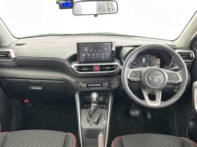 トヨタ ライズ Z 福井県 2020(令2)年 5.5万km シャイニングホワイトパール ワンオーナー/４WD/衝突被害軽減ブレーキ/レーンキープアシスト/モデリスタエアロ/純正9インチディスプレイオーディオ/【フルセグTV/BT/USB/iPod/AM/FM】/バックカメラ/レーダークルーズコントロール/LEDオートライト/シートヒーター/純正17インチアルミホイール/ステアリングスイッチ/アイドリングストップ/USBポート/スマートキー/ビルトインETC
