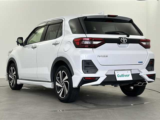 トヨタ ライズ Z 福井県 2020(令2)年 5.5万km シャイニングホワイトパール ワンオーナー/４WD/衝突被害軽減ブレーキ/レーンキープアシスト/モデリスタエアロ/純正9インチディスプレイオーディオ/【フルセグTV/BT/USB/iPod/AM/FM】/バックカメラ/レーダークルーズコントロール/LEDオートライト/シートヒーター/純正17インチアルミホイール/ステアリングスイッチ/アイドリングストップ/USBポート/スマートキー/ビルトインETC