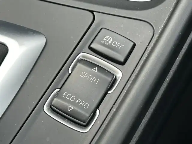 ＢＭＷ ４２０ｉ グランクーペ Mスポーツ 福岡県 2017(平29)年 6.1万km アルピンホワイトⅢ ワンオーナー/アダプティブクルーズコントロール/レーンディパーチャーウォーニング/レーンチェンジウォーニング/純正ナビ/バックカメラ/Bluetooth/パークディスタンスコントロール　/CD/DVD/AUX/USB/パワーバックドア/ステアリングスイッチ/パドルシフト　/純正18インチアルミホイール/ミラー一体型ETC