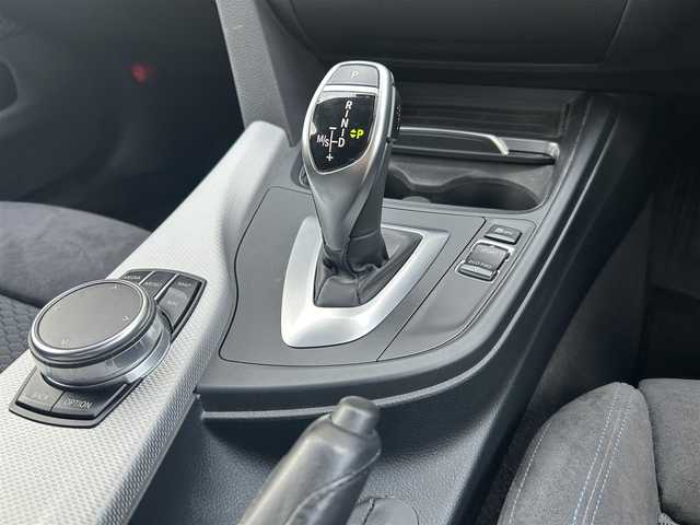 ＢＭＷ ４２０ｉ グランクーペ Mスポーツ 福岡県 2017(平29)年 6.1万km アルピンホワイトⅢ ワンオーナー/アダプティブクルーズコントロール/レーンディパーチャーウォーニング/レーンチェンジウォーニング/純正ナビ/バックカメラ/Bluetooth/パークディスタンスコントロール　/CD/DVD/AUX/USB/パワーバックドア/ステアリングスイッチ/パドルシフト　/純正18インチアルミホイール/ミラー一体型ETC