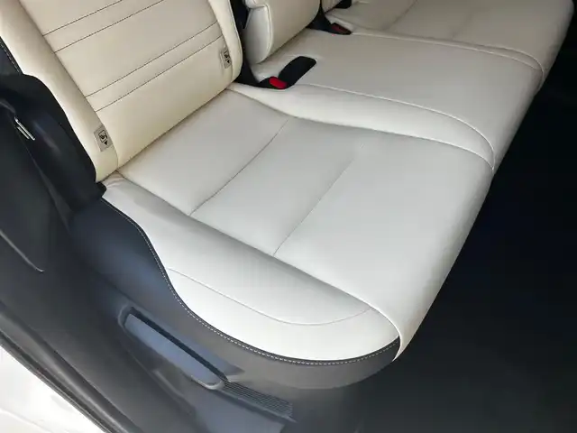 レクサス ＮＸ 300 Iパッケージ 富山県 2018(平30)年 8.7万km ソニッククォーツ AM/FMラジオ/CD/DVD再生/Bluetooth接続/フルセグTV/Miracast/４WD/LEDヘッドランプ/クサスセーフティシステム＋/プリクラッシュセーフティ/レーダークルーズコントロール/レーンディパーチャーアラート/アダプティブハイビームシステム/パドルシフト/AWDロックモード/横滑り防止装置/アイドリングストップ/L-tex素材シート/パワーシート/シートヒーター/ステアリングヒーター/パワーバックドア/10.3インチナビ/バックカメラ・サイドカメラ/ETC2.0/純正17インチAW