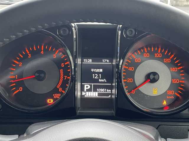 スズキ ジムニー シエラ JC 群馬県 2024(令6)年 1.1万km ブルームピンクメタリック 衝突軽減ブレーキシステム/レーンキープアシスト/レーダークルーズコントロール/社外メモリナビゲーション/（CD/DVD/SD/BT/フルセグTV）/バックカメラ/ビルトインETC/ナビ連動ドライブレコーダー/レーダー探知機/前席シートヒーター/ミラーヒーター/LEDヘッドライト/電格ミラー/ドアバイザー/社外シーケンシャルテールランプ/社外マフラー/純正フロアマット/純正15インチアルミホイール