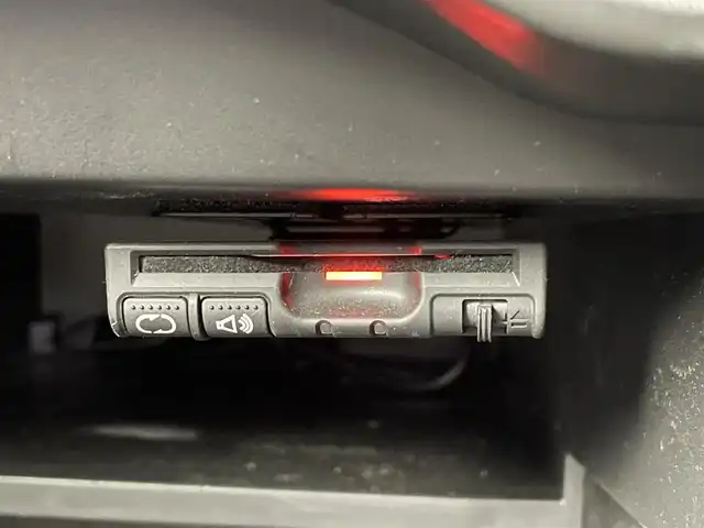 日産 ノート X DIG－S 大分県 2014(平26)年 4.1万km スーパーブラック 社外SDナビ/（フルセグ/CD/DVD/Bluetooth）/ETC/オートライト/ヘッドライトレベライザー/オートエアコン/電動格納ミラー/アイドリングストップ/プッシュスタート・スマートキー