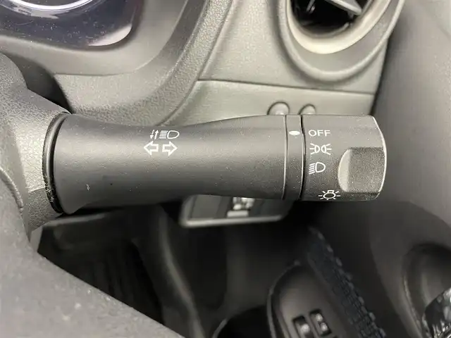 日産 ノート X DIG－S 大分県 2014(平26)年 4.1万km スーパーブラック 社外SDナビ/（フルセグ/CD/DVD/Bluetooth）/ETC/オートライト/ヘッドライトレベライザー/オートエアコン/電動格納ミラー/アイドリングストップ/プッシュスタート・スマートキー