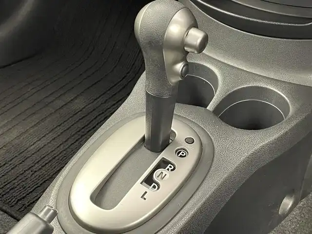 日産 ノート X DIG－S 大分県 2014(平26)年 4.1万km スーパーブラック 社外SDナビ/（フルセグ/CD/DVD/Bluetooth）/ETC/オートライト/ヘッドライトレベライザー/オートエアコン/電動格納ミラー/アイドリングストップ/プッシュスタート・スマートキー