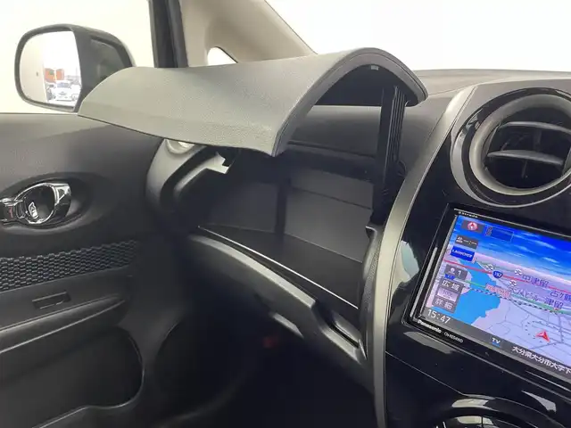 日産 ノート X DIG－S 大分県 2014(平26)年 4.1万km スーパーブラック 社外SDナビ/（フルセグ/CD/DVD/Bluetooth）/ETC/オートライト/ヘッドライトレベライザー/オートエアコン/電動格納ミラー/アイドリングストップ/プッシュスタート・スマートキー