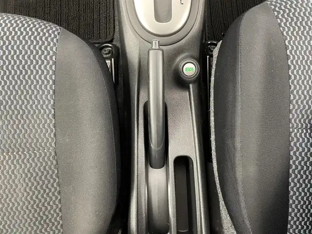 日産 ノート X DIG－S 大分県 2014(平26)年 4.1万km スーパーブラック 社外SDナビ/（フルセグ/CD/DVD/Bluetooth）/ETC/オートライト/ヘッドライトレベライザー/オートエアコン/電動格納ミラー/アイドリングストップ/プッシュスタート・スマートキー