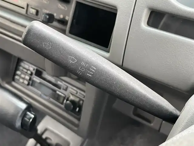 スズキ ジムニー XL－LTD 静岡県 1998(平10)年 12.8万km ベージュ ４ＷＤ　/ターボ　/３インチリフトＵＰ　/社外革調シートカバー　/純正オーディオ　　/純正鉄チンホイール　/ドアバイザー　　/保証書