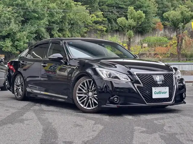 トヨタ クラウン ハイブリッド アスリートG 大阪府 2013(平25)年 11.5万km ブラック /サンルーフ//リアサンシェード//純正ディーラーHDDナビ//Bluetooth/CD/DVD/USB//フルセグテレビ//全方位カメラ・バックカメラ//前後コーナーセンサー//デジタルインナーミラー//ビルトインETC//前後純正ドライブレコーダー/DRT-H61A//GPSアンテナ内蔵レーダー探知機/GWR81sd//クルーズコントロール//前席パワーシート/D席メモリー付//前席シートヒーター・エアーシート//ステアリングヒーター//黒革シート//純正フロアマット//純正18インチアルミホイール//純正リアエアロ//ビルトインETC//スペアキー×1