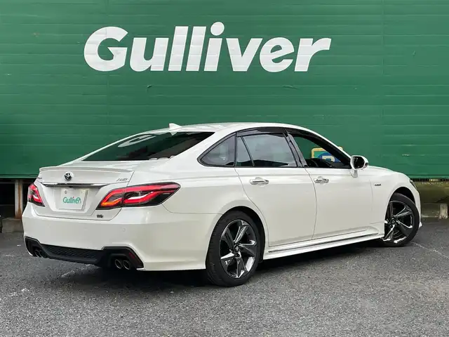 トヨタ クラウン ハイブリッド RS アドバンス 東京都 2020(令2)年 11.2万km ホワイトパールクリスタルシャイン ワンオーナー/純正SDナビ/（DVD/フルセグ/BTオーディオ）/セーフティセンス/・レーントレーシングアシスト/・レーダークルーズコントロール/・プリクラッシュセーフティ/ブラインドスポットモニター/ヘッドアップディスプレイ/イージークローザー/3眼LEDヘッドランプ/ハーフレザーシート/前席パワーシート/前席シートヒーター/純正18インチアルミ/純正フロアマット/ステアリングヒーター/ETC2.0/前側ドライブレコーダー/スペアキー×1/カードキー×1/取扱説明書/保証書