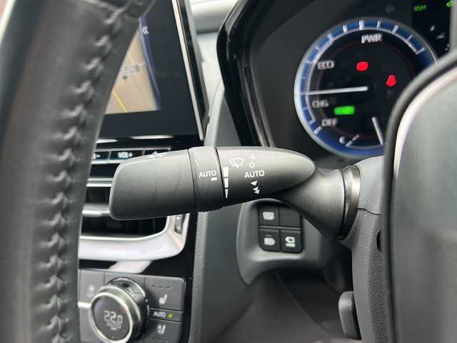 トヨタ クラウン ハイブリッド RS リミテッドⅡ 広島県 2022(令4)年 2.9万km プレシャスブラックパール 禁煙車/TRDエアロ(F.S.R)/トヨタセーフティセンス/・プリクラッシュセーフティ/・オートマチックハイビーム/・LDA/LTA/・レーダークルーズコントロール/・RSA/・先行車発進告知/BSM/HUD/クリアランスソナー/純正12.3インチコネクティッドナビ/・フルセグTV/Bluetooth/CD/DVD/AM/FM/TVキャンセラー/パノラミックビューモニター/シーケンシャルウインカー/レザーシート/前席パワーシート/前席シートヒーター/シートベンチレーション/革巻きステアリング/ステアリングヒーター/ステアリングスイッチ/LEDヘッドライト/フォグランプ/オートライト/AC100V1500Wコンセント/ビルトインETC2.0/ドライブレコーダー（DC-DR652）/純正18インチAW/プッシュスタート/スマートキー/スペアキー