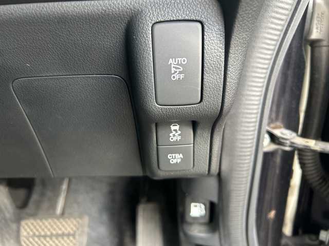 ホンダ Ｎ ＢＯＸ カスタム G ターボ Lパッケージ 東京都 2016(平28)年 7.3万km プレミアムベルベットパープル・パール GathersフルセグTVナビ（VXM-175VFNi）/・Bluetooth/AUX/USB/純正15インチアルミホイール/純正フロアマット/バックカメラ/ETC/両側パワースライドドア/横滑り防止装置/盗難防止装置/ドアバイザー/オートライト/後席サンシェード/プッシュスタート/後席チップアップシート/スマートキー/スペアキー1本/保証書