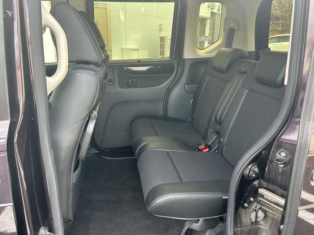 ホンダ Ｎ ＢＯＸ カスタム G ターボ Lパッケージ 東京都 2016(平28)年 7.3万km プレミアムベルベットパープル・パール GathersフルセグTVナビ（VXM-175VFNi）/・Bluetooth/AUX/USB/純正15インチアルミホイール/純正フロアマット/バックカメラ/ETC/両側パワースライドドア/横滑り防止装置/盗難防止装置/ドアバイザー/オートライト/後席サンシェード/プッシュスタート/後席チップアップシート/スマートキー/スペアキー1本/保証書