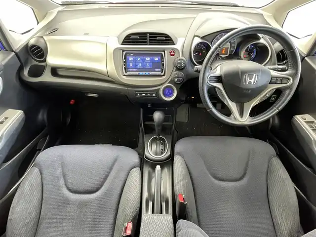 ホンダ フィット ハイブリット 10thアニバーサリー 福井県 2011(平23)年 8.5万km アズールブルーメタリック 純正ナビ/CD/DVD/Bluetooth/TV/クルーズコントロール/バックカメラ/オートライト/ETC/スマートキー/ドアバイザー