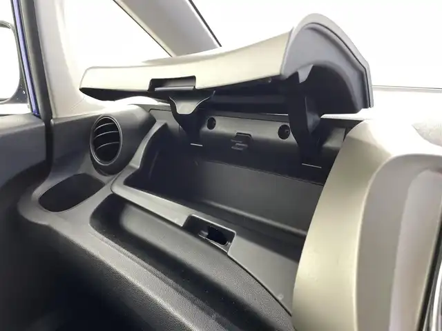 ホンダ フィット ハイブリット 10thアニバーサリー 福井県 2011(平23)年 8.5万km アズールブルーメタリック 純正ナビ/CD/DVD/Bluetooth/TV/クルーズコントロール/バックカメラ/オートライト/ETC/スマートキー/ドアバイザー