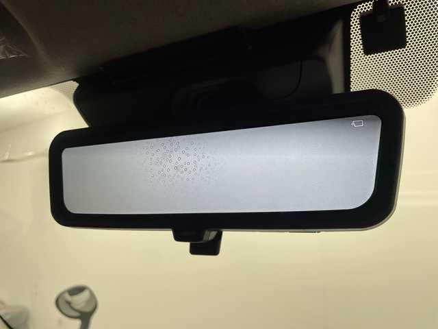 トヨタ ハイエース GL 群馬県 2022(令4)年 1万km ホワイトパールクリスタルシャイン アルパイン１２．８型後席モニター　アルパイン１１型ナビ　全周囲カメラ　デジタルインナーミラー　電動スライドドア　LED　衝突被害軽減ブレーキ　レーンアシスト　オートライト　ETC　ドラレコ　禁煙車