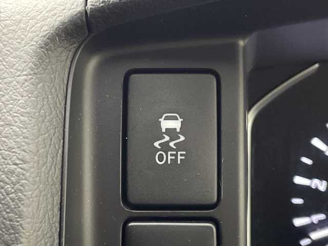 トヨタ ハイエース GL 群馬県 2022(令4)年 1万km ホワイトパールクリスタルシャイン アルパイン１２．８型後席モニター　アルパイン１１型ナビ　全周囲カメラ　デジタルインナーミラー　電動スライドドア　LED　衝突被害軽減ブレーキ　レーンアシスト　オートライト　ETC　ドラレコ　禁煙車