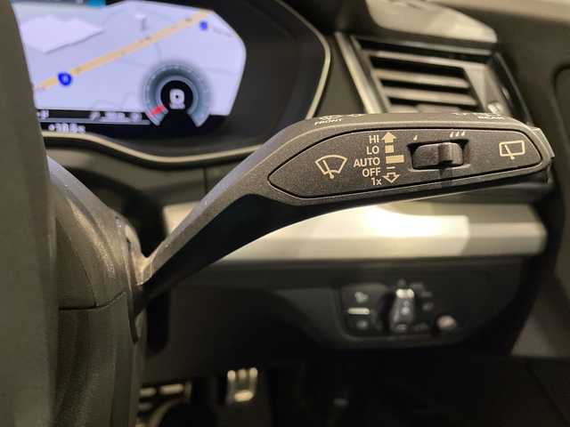 アウディ アウディ Ｑ５ SB 40TDIクワトロ Sライン 新潟県 2021(令3)年 3.4万km グレイシアホワイトメタリック ワンオーナー/S line plus パッケージ/・アーティフィシャルインテリアレザー/・シートヒーター（フロント/リヤ）/・アコースティックガラス（フロントサイド）/バーチャルコックピットプラス/ファインナッパレザーシート/360°カメラ/アダプティブクルーズコントロール/マトリクスLEDヘッドライト/スポーツシート（フロント）/シートヒーター（フロント）/ドアシルトリム S/S lineロゴ/マルチカラーアンビエントライティング/オートマチックテールゲート/MMI ナビゲーション/Bluetooth/アウディサイドアシスト/アクティブレーンアシスト/アウディホールドアシスト/スマートフォンインターフェース